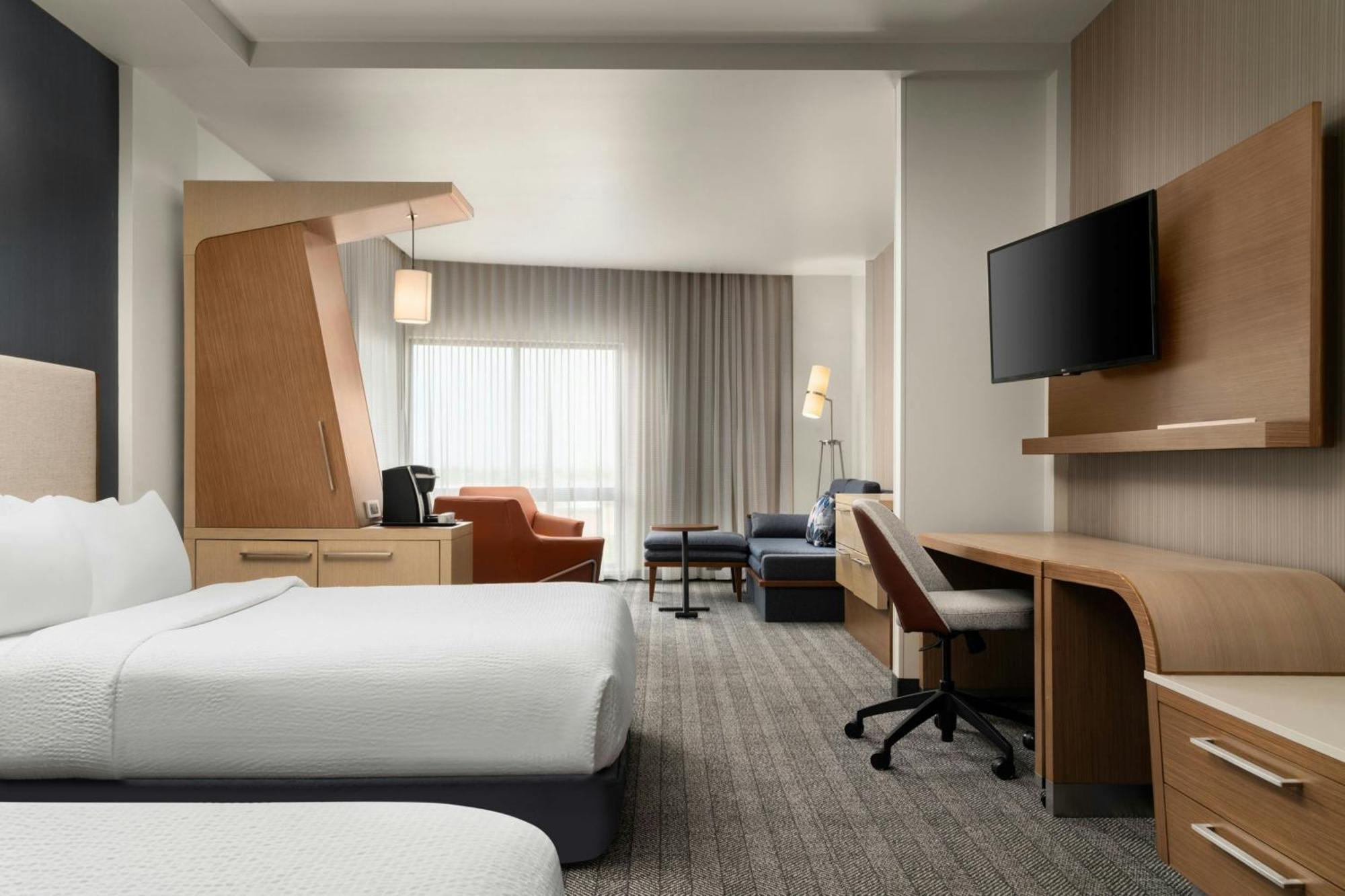Courtyard By Marriott Denver North/Westminster Eastlake Exterior photo