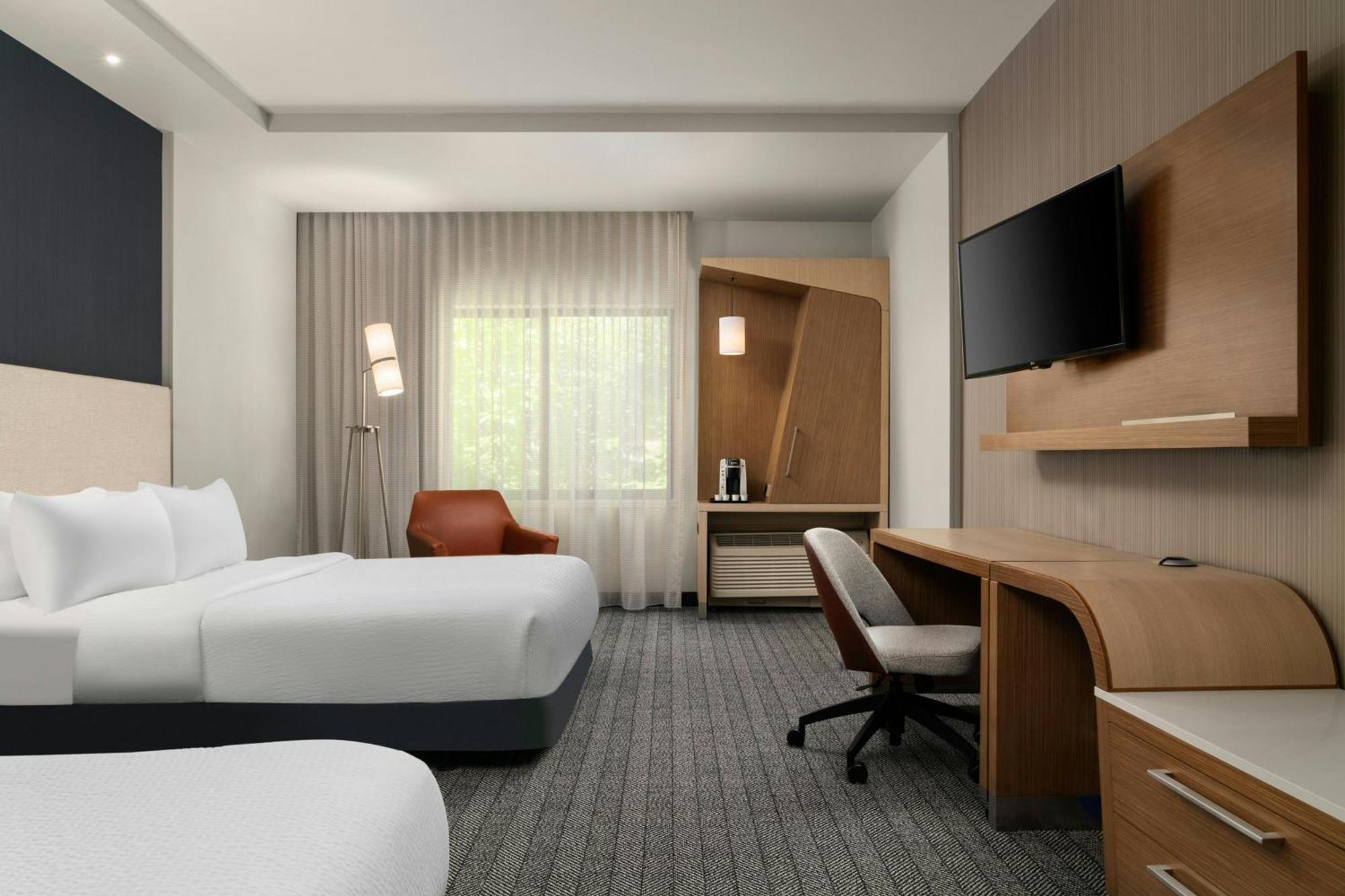 Courtyard By Marriott Denver North/Westminster Eastlake Exterior photo